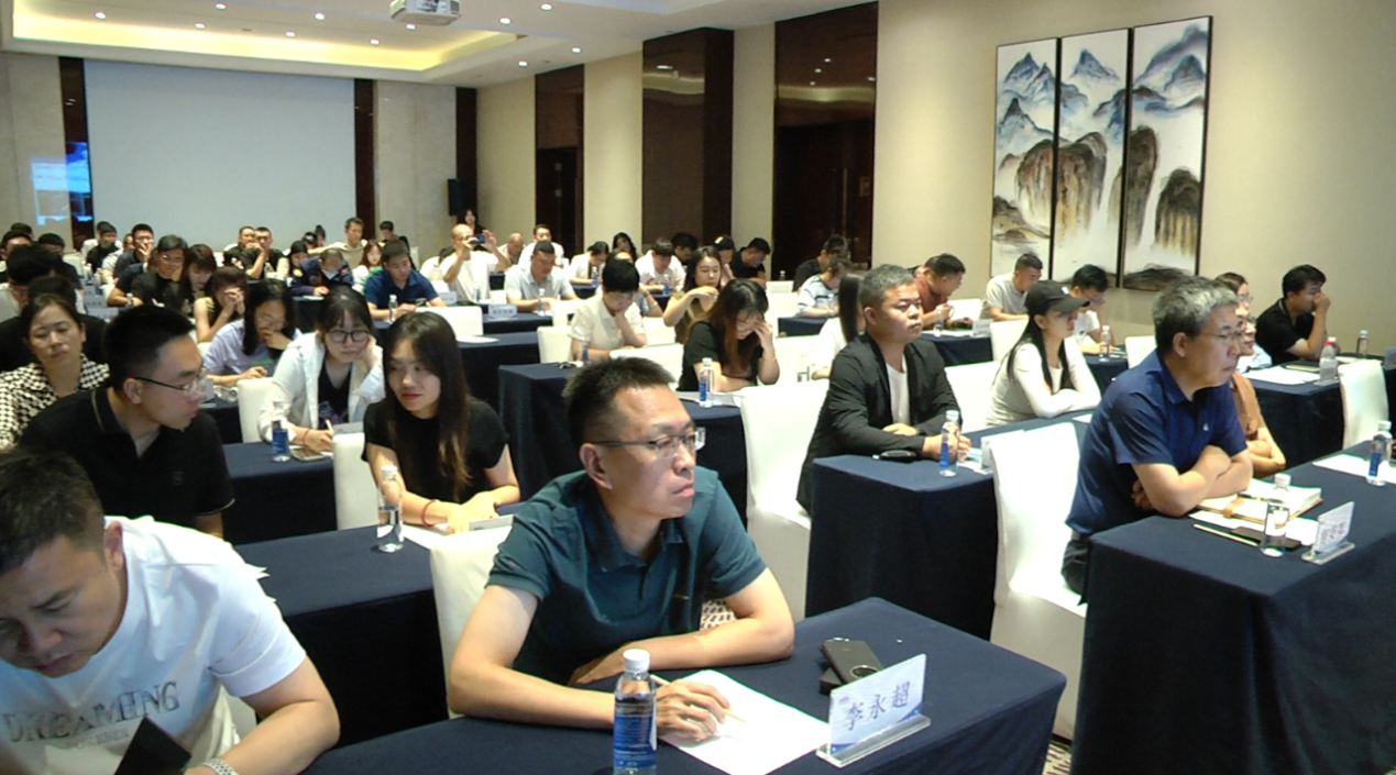 我司首席科學(xué)家張躍明教授受邀出席2024京津冀機(jī)器人核心部件大講堂